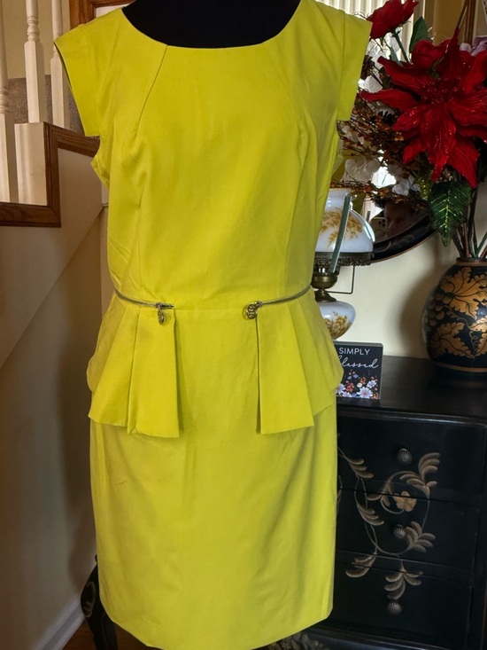 ANTONIO MELANI Dresses & Skirts - ANTONIO MELANI Bright Yellow Sheath Dress with Peplum Detail